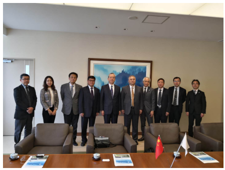 米兰董事长朱洪高一行应邀赴日本合作大学进行访问