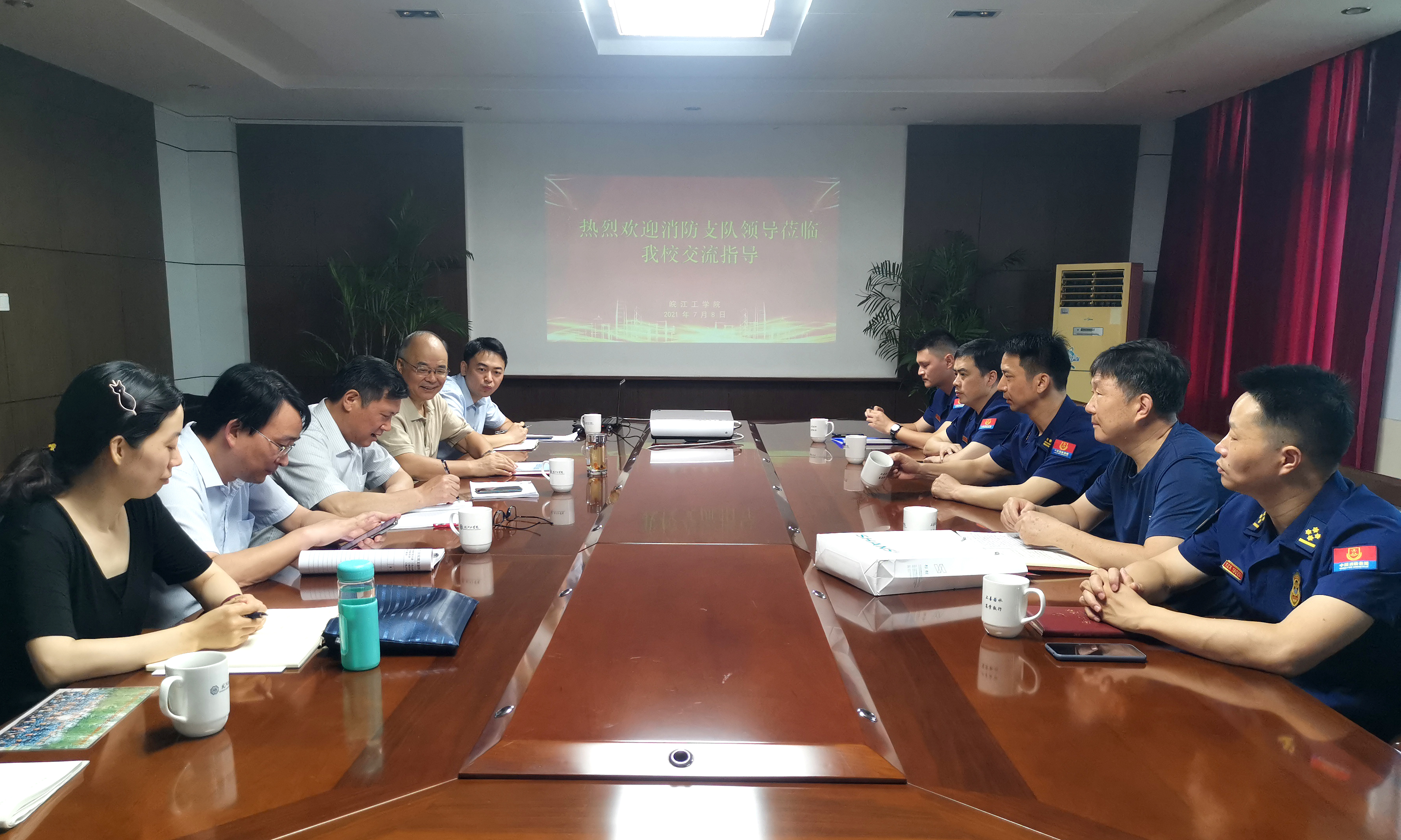 彭迪烈士家属、马鞍山市消防救援支队至米兰交流